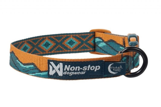 Trail Quest collar, Rachel Pohl edition, featuring vibrant mountain landscape artwork.